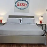 Donna Raffaela Bed & Breakfast 3*
