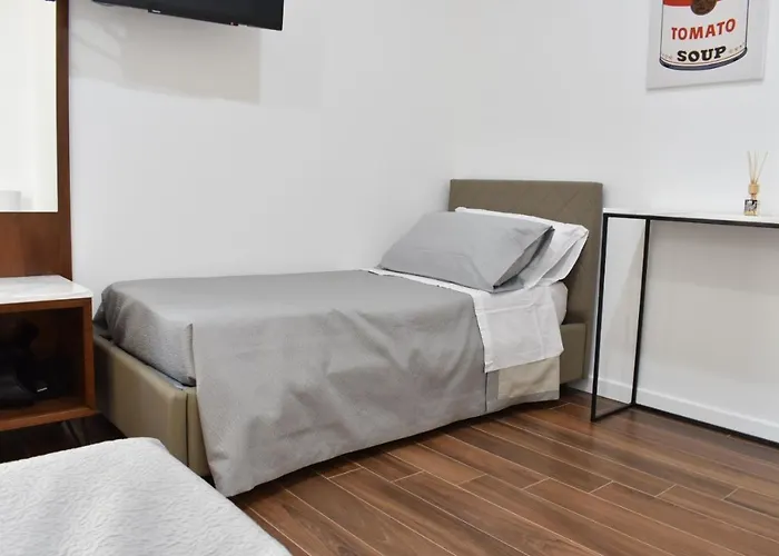 Donna Raffaela Crotone