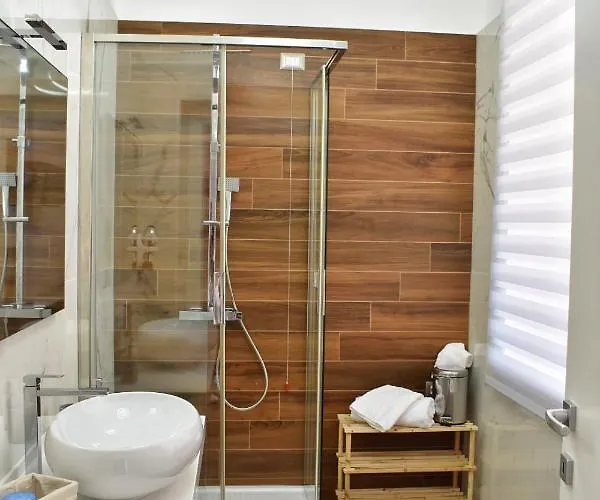 Donna Raffaela Bed & Breakfast 4*